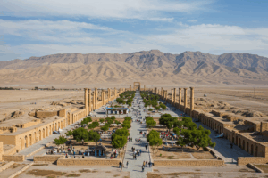 Explore Iran: An Interactive Journey